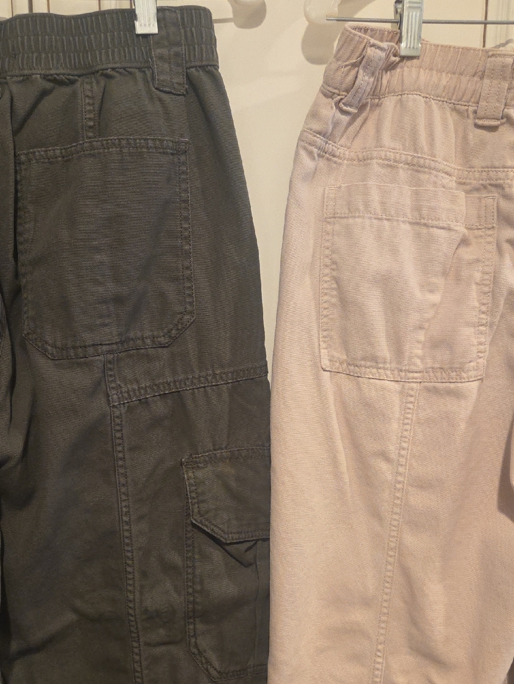 Aeropostale Set of Two Utility Cargo Pants, Tan and Army Green - Picture 8 of 12
